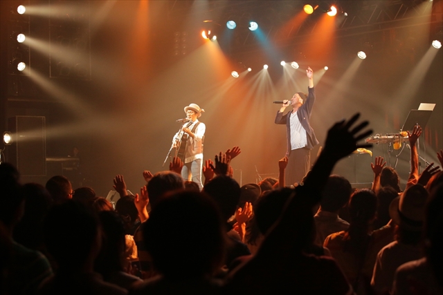 カサリンチュ、東京・渋谷O-EASTでツアーファイナル！宇宙兄弟とのコラボソング『あと一歩』を熱唱、恒例の年末ツアーを発表！